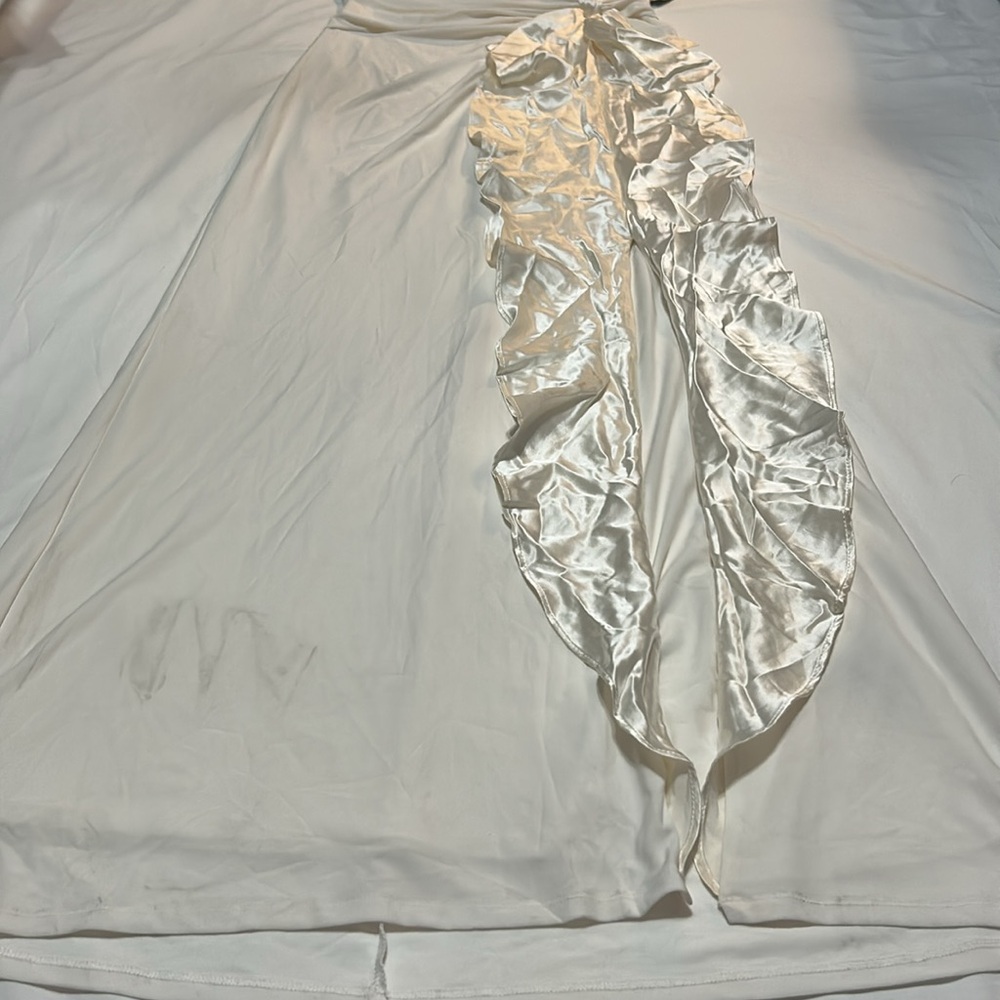 Lauren Ralph Lauren Evening Gown size 10 Cream/Off-White NWT - Picture 2 of 9